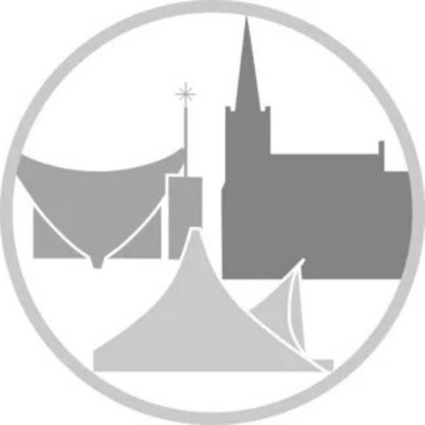 Das Bild zeigt schematische Darstellungen verschiedener Gebäude und Zeltstrukturen innerhalb eines Kreises. Die Gebäude unterscheiden sich in Form und Größe, wobei ein charakteristisches Kirchturmsymbol zu erkennen ist. Die Farbgebung ist in Grautönen gehalten.